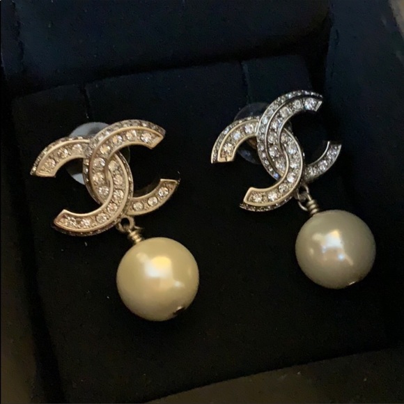 CHANEL Jewelry - Authentic Chanel CC Earrings